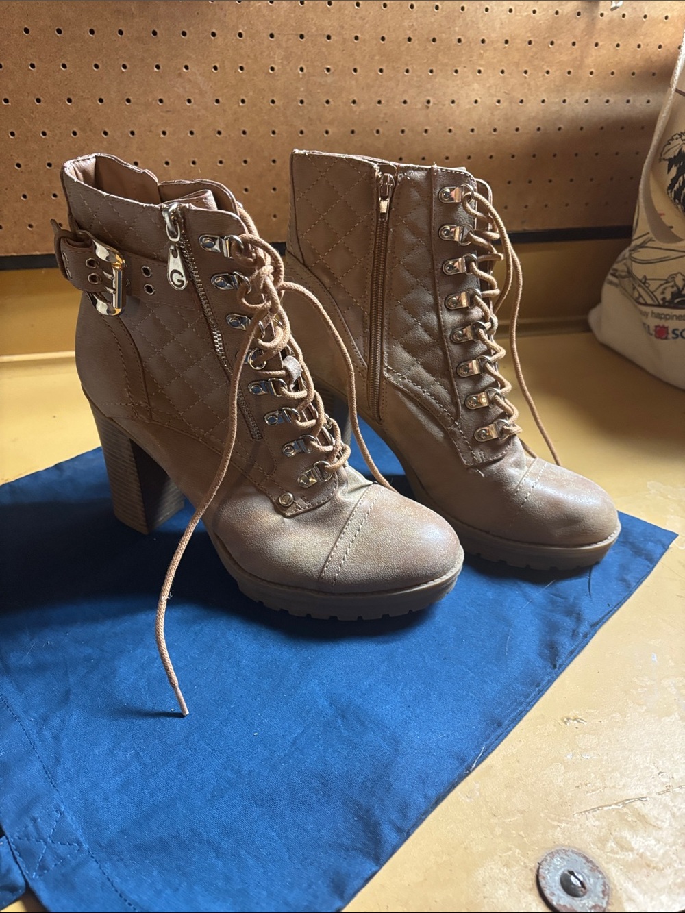 G by Guess Women's Quilted Lace-Up Chunky Heel Ankle Boots - Taupe